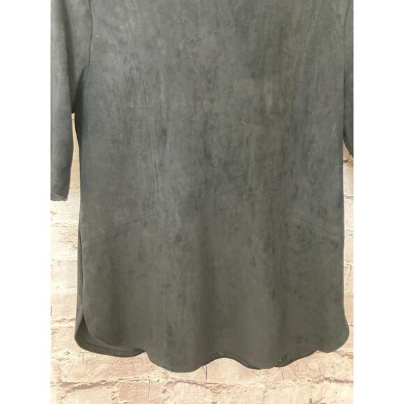 209 WST 38 Shirt Womens Small Black Microsuede Short Sleeve Zip Back Scoop Neck - Picture 6 of 13